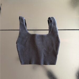 Babaton Charcoal Ribbed Crop Top